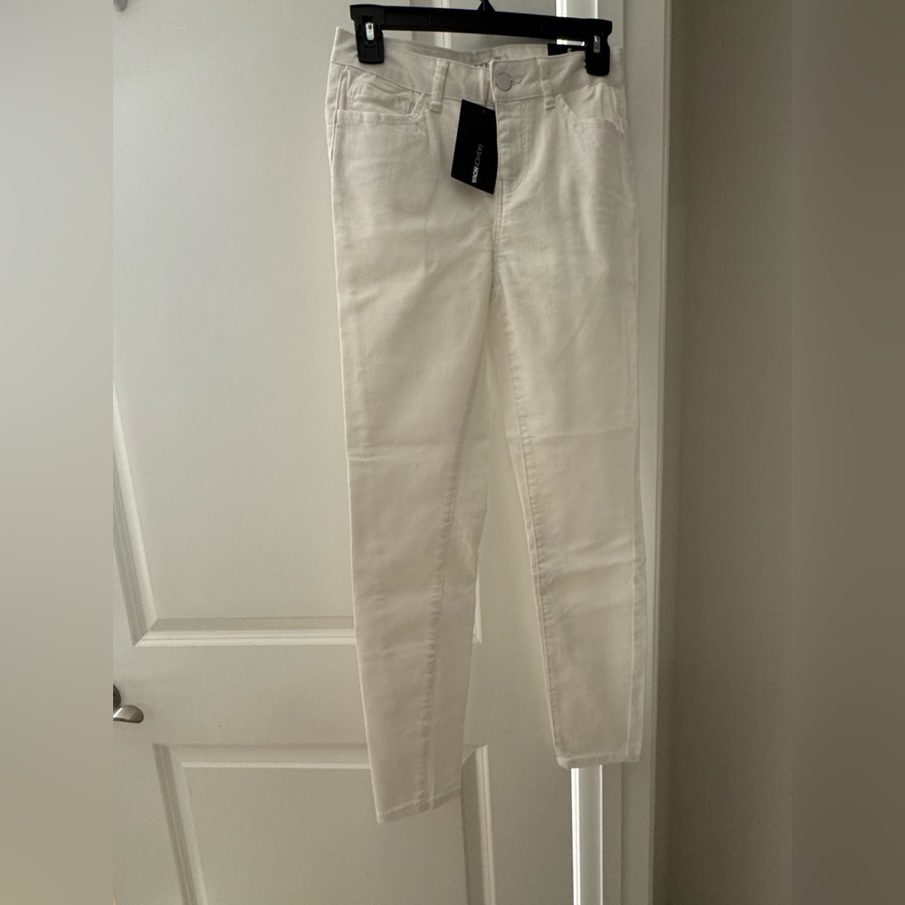 Fashion Nova white skinny jeans